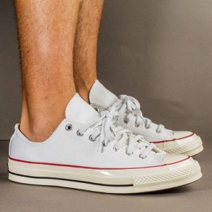 Conversse Chuck Taylor White Low 479