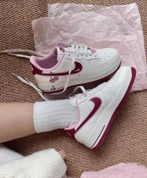WMN Nikkee Airforce AF-1 Low Valentines Day 2023