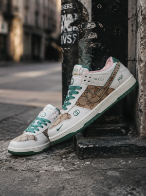 Nikke Sb Dunk Low X Guc_i 500