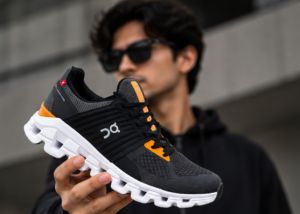 On Running Cloud Swift Rock Turmeric 370