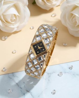 Swarrovsk_i Curiosa Bangle Gold To Black