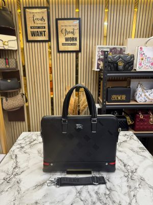 Burberr Signature Checks Leather Laptop Bag With Strap (B86633 Black)