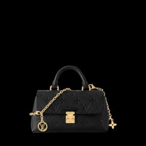 Loui vuitton nano Madeline with box 6705