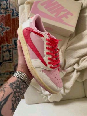 AIR JORDAN 1 LOW TRAVIS SCOTT TROPICAL PINK MENS