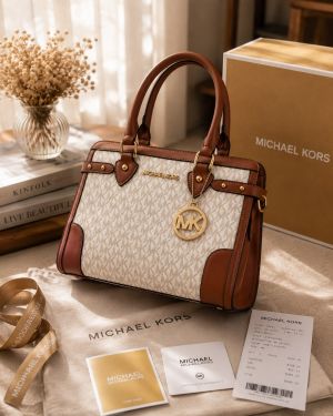 Michael kor tote bag with dust bag mk charm 6722