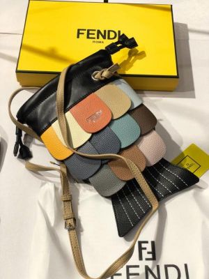 _Fenddi_fish_sling_bag_with_og_box(f6015-black)