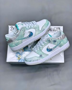 Nikkee_SB Dunk Low Year Of The Dragon Steam Puppet with OG BOX