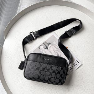 Coacch Graham Crossbody bag Signature Black Coated Canvas & Double-zip Closure With OG Box & Dust Cover C4149 Black