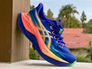 Asiccs SuperBlast 3 Cobalt Burst Light