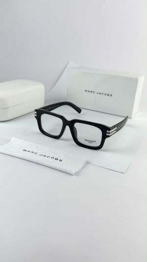 MARC JACOBS BLACK 1020