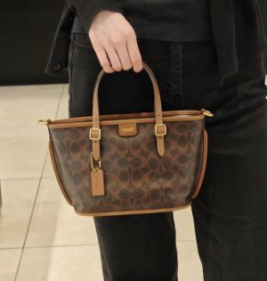 Coacch Taxi 21 Coffee Brown SmallTote With OriginalBox DustCover