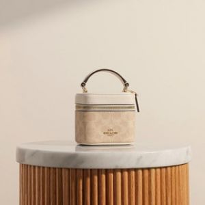 Coacch Ava Crossbody Bag Signature Canvas Compact Box-shaped With OG Box & Dust cover Beige White