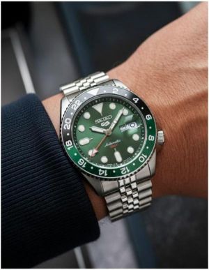 Seiko 5 Sports GMT Movement Like Automatic WC 1040