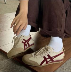 Onitssuka Tiger Mexico 66 SD Beige Beet Juice