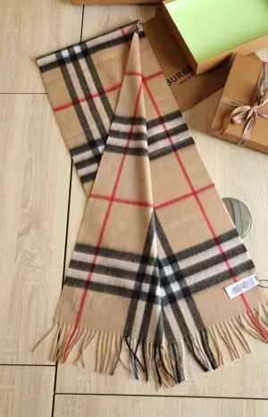 Burberrry Classic Check Pattern Woolen Winter Scarf With Polythene Beige Black & Red