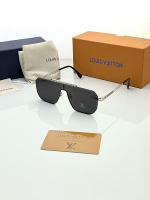 Loui Vuitton 24027 silver black