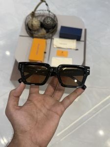 Louiis_Vuitton_3311_Black_Brown