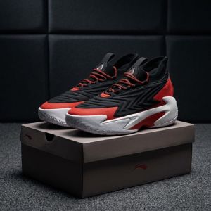 UNDER ARMOUUR CURRY 11 WHITE RED