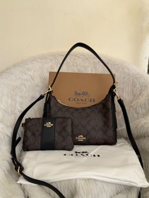 Coacch 01 Laurel Hobo Shoulder Combo With Wristlet Wallet Original Box Packing