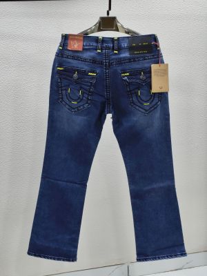 TRUE RELIGION IMPORTED STORE ARTICLE JEANS