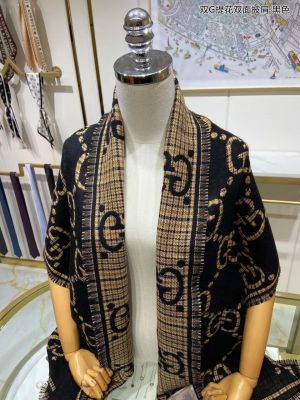 Guccci GG Monogram Black & Beige Jacquard Wool Scarf With OG Box