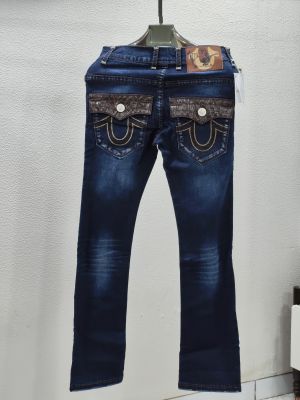 TRUE RELIGION IMPORTED STORE ARTICLE JEANS