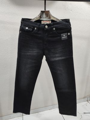 TRUE RELIGION IMPORTED STORE ARTICLE JEANS