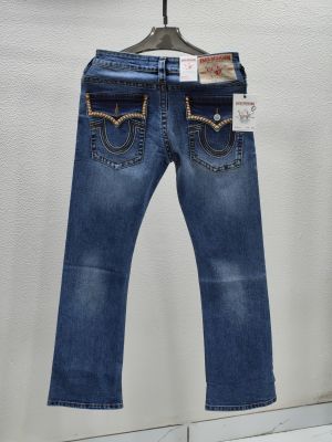 TRUE RELIGION IMPORTED STORE ARTICLE JEANS