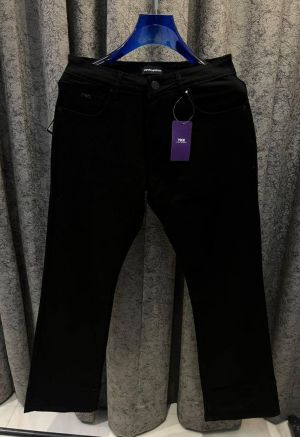 EA IMPORTED STORE ARTICLE JEANS