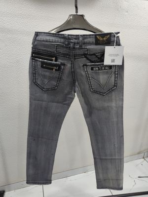 TRUE RELIGION IMPORTED STORE ARTICLE JEANS