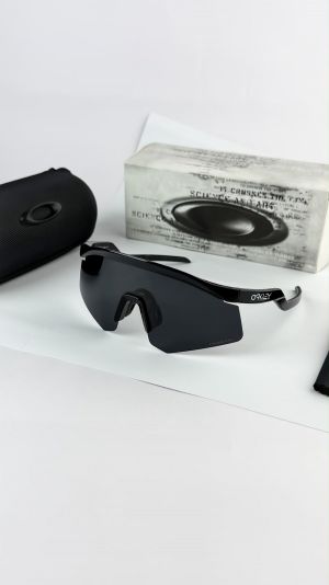Oakleey_black_4929