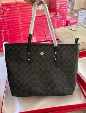 Coac_CITY Hutton tote bag withbox 5189