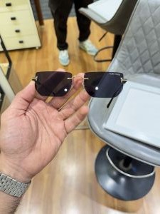 Tomfor 448 gold black