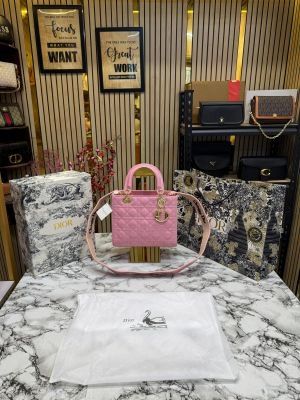 Christian_Dio_Lady_Bag_Glossy_With_DAMAGED_BOX_(Pink-8851)