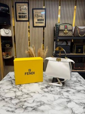 Fenddi Peekaboo_IseeU_Shoulder_Bag_With_Box_(731-White)