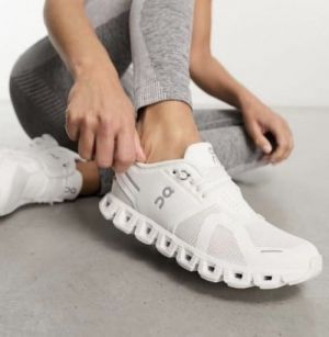 On Cloud 5 White