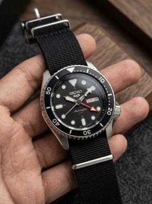 SEIK O 5 Sports WC 2142