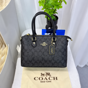 Coac mini tote shoulder bag with dust bag 5224
