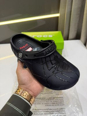 CROCCS X MARVEL BLACK SPIDERMAN CLOG FIX