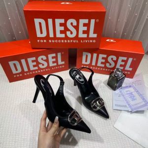 Diesal D-Venus Slingback Pumps Black Leather Striking Silver-tone Oval D logo Pointed Toe Heel With OG Box 4907-1 Black