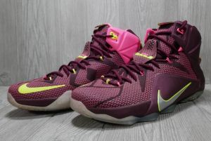 Nik Lebron 12 Double Helix volt