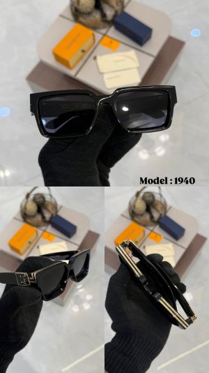 Louiis_Vuitton_1940_Gold_Black